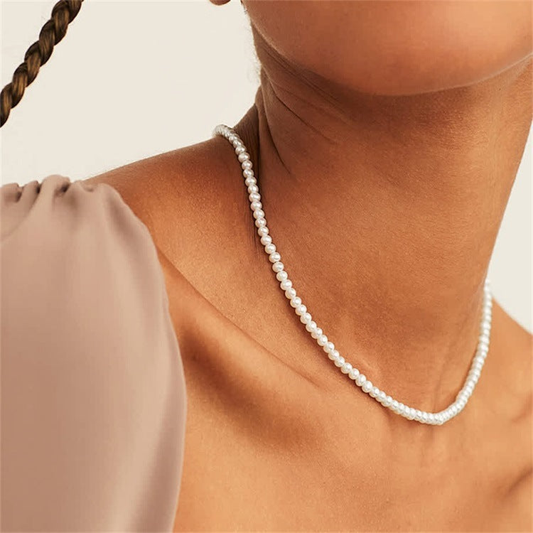 Collier en perles plaqué or pour femme
